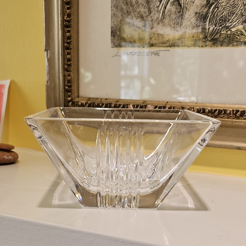 Tiffany & Co. Discontinued Art Deco Metropolis Crystal Bowl